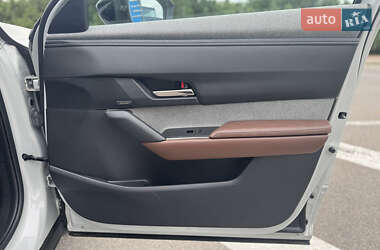 Позашляховик / Кросовер Mazda MX-30 2020 в 