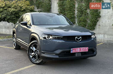 Внедорожник / Кроссовер Mazda MX-30 2022 в 
