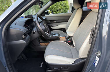 Внедорожник / Кроссовер Mazda MX-30 2022 в 