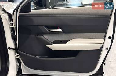 Внедорожник / Кроссовер Mazda MX-30 2022 в 