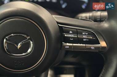 Позашляховик / Кросовер Mazda MX-30 2020 в 