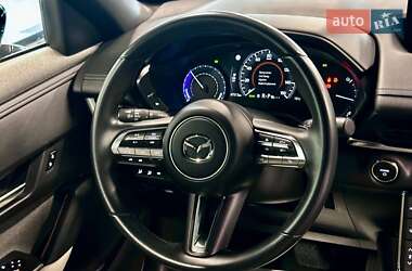 Позашляховик / Кросовер Mazda MX-30 2020 в 