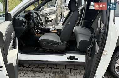 Внедорожник / Кроссовер Mazda MX-30 2023 в 