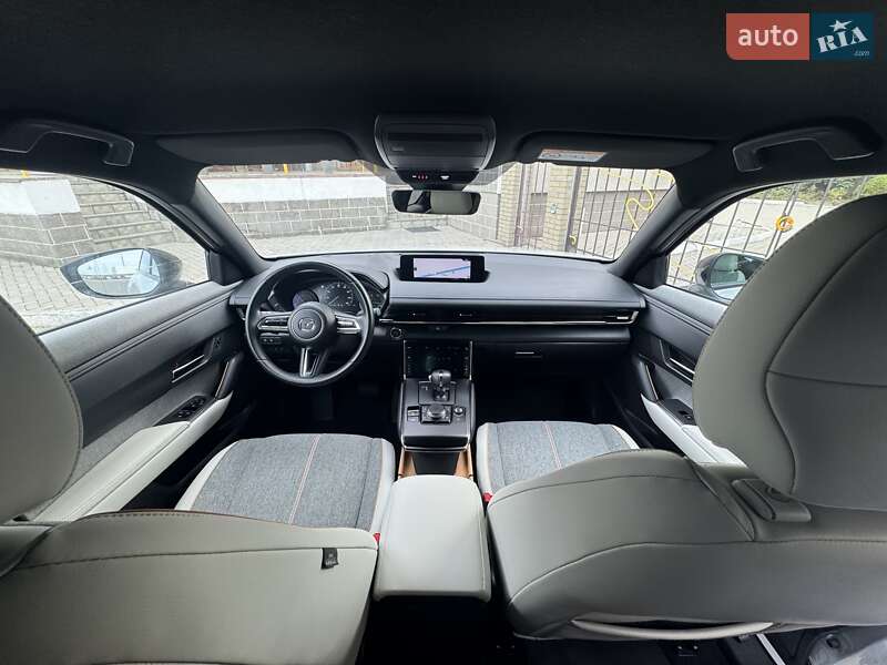 Позашляховик / Кросовер Mazda MX-30 2020 в Дніпрі