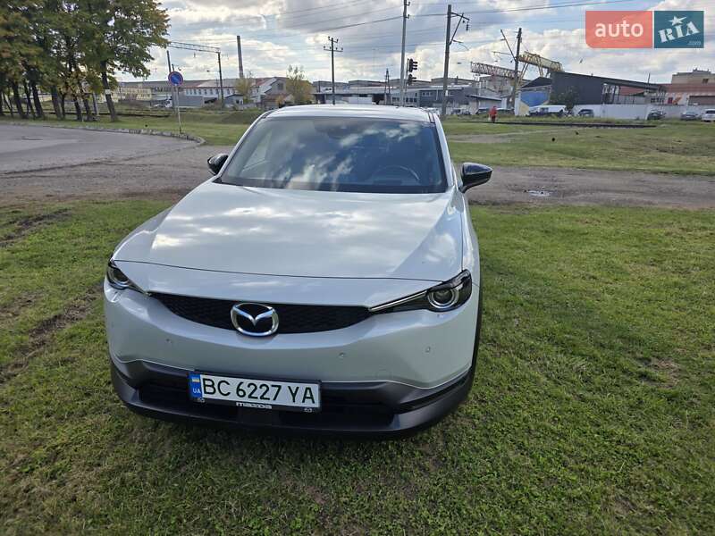 Внедорожник / Кроссовер Mazda MX-30 2021 в Львове