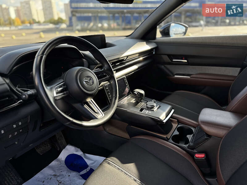 Внедорожник / Кроссовер Mazda MX-30 2022 в Киеве