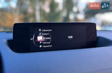 Позашляховик / Кросовер Mazda MX-30 2020 в 