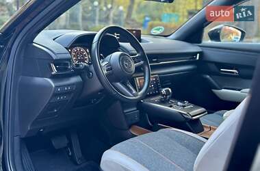Внедорожник / Кроссовер Mazda MX-30 2021 в 