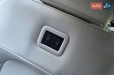 Внедорожник / Кроссовер Mazda MX-30 2021 в 