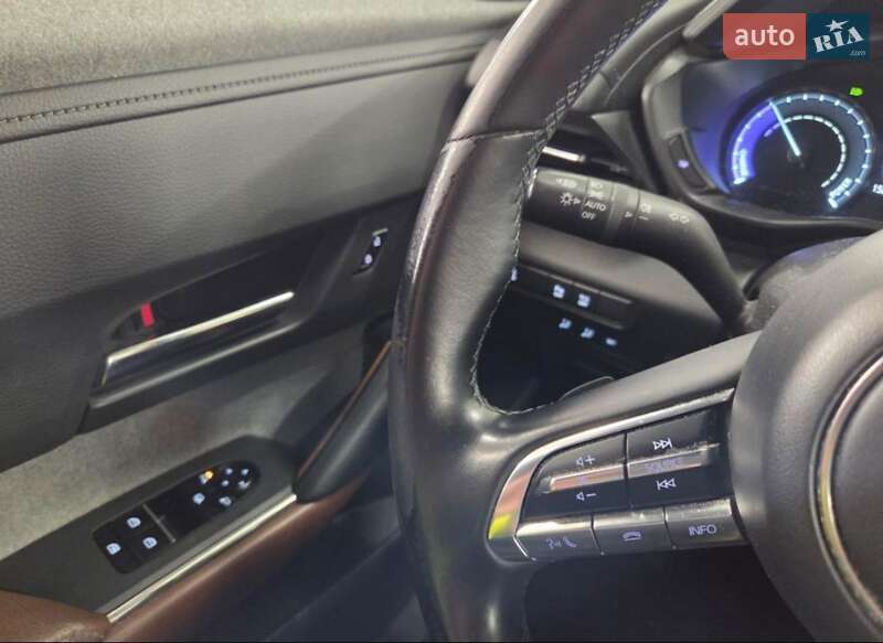 Позашляховик / Кросовер Mazda MX-30 2021 в Києві