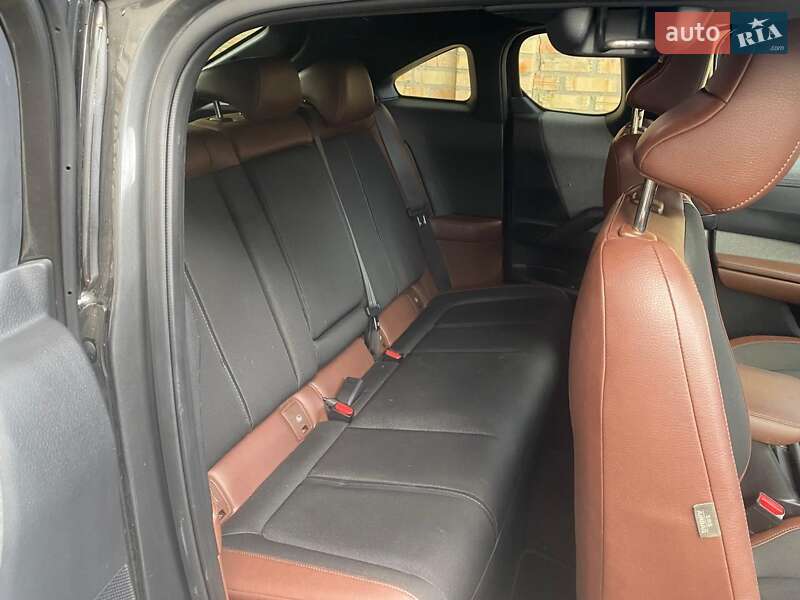 Позашляховик / Кросовер Mazda MX-30 2021 в Києві