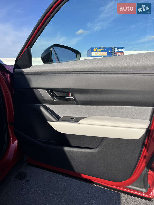 Позашляховик / Кросовер Mazda MX-30 2020 в Львові