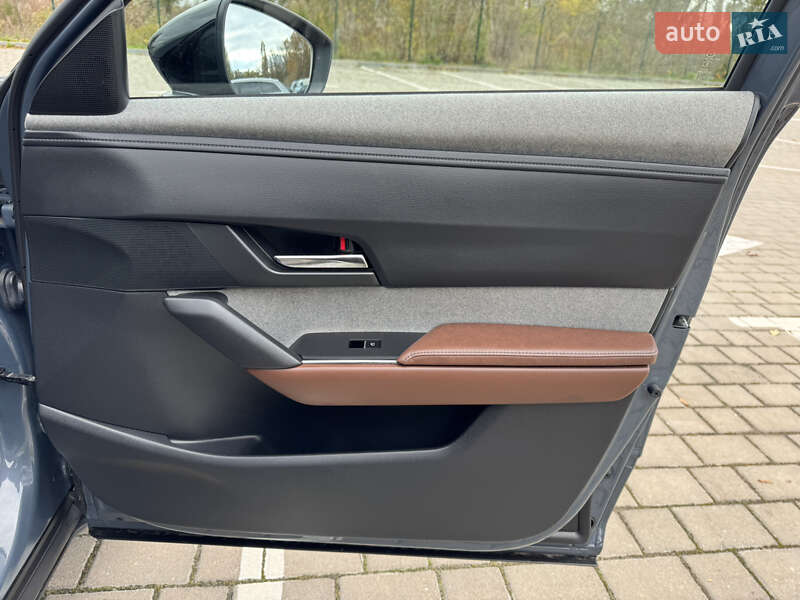 Внедорожник / Кроссовер Mazda MX-30 2021 в Луцке