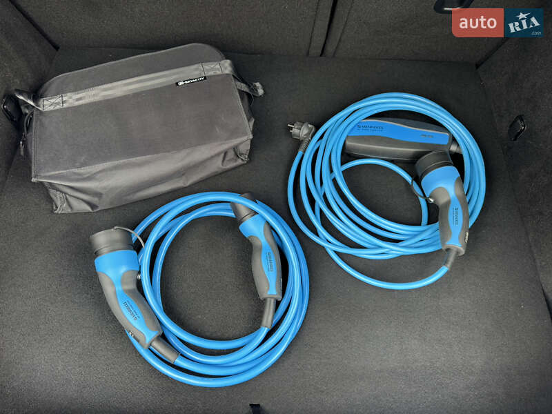 Внедорожник / Кроссовер Mazda MX-30 2021 в Луцке