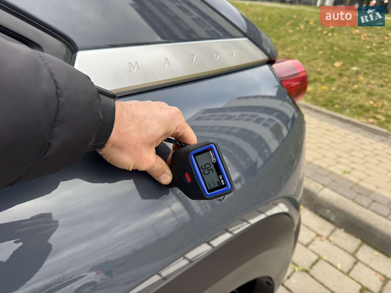 Внедорожник / Кроссовер Mazda MX-30 2021 в Луцке