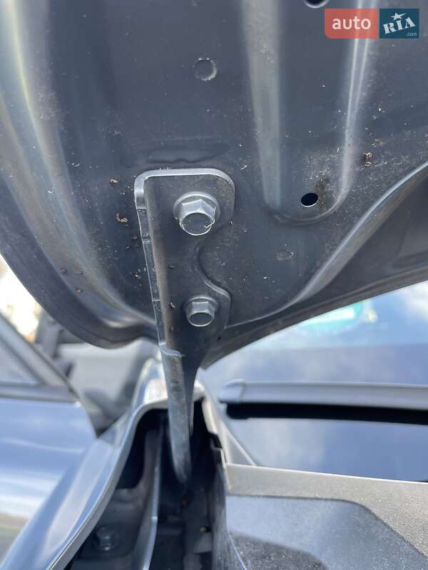 Позашляховик / Кросовер Mazda MX-30 2020 в Хмельницькому