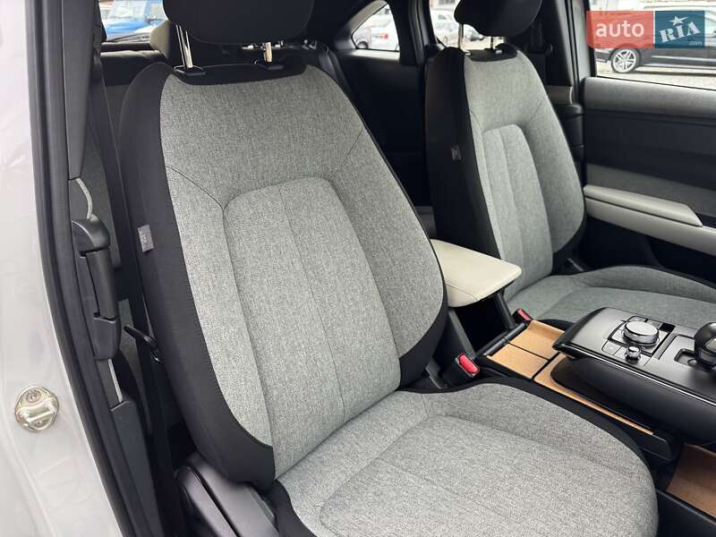 Внедорожник / Кроссовер Mazda MX-30 2021 в Ровно