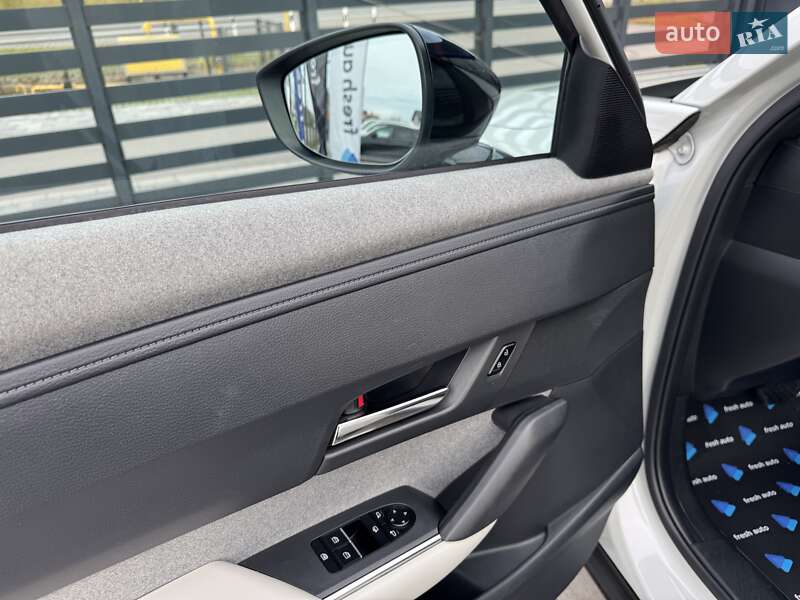 Внедорожник / Кроссовер Mazda MX-30 2021 в Ровно