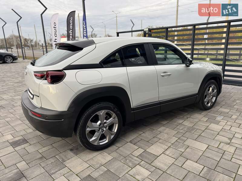 Внедорожник / Кроссовер Mazda MX-30 2021 в Ровно