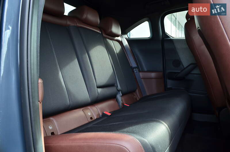 Позашляховик / Кросовер Mazda MX-30 2020 в Львові