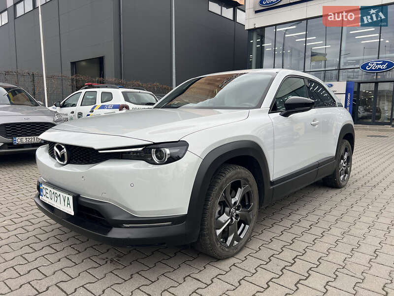 Внедорожник / Кроссовер Mazda MX-30 2020 в Черновцах