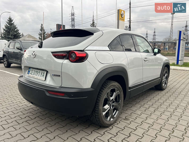 Внедорожник / Кроссовер Mazda MX-30 2020 в Черновцах