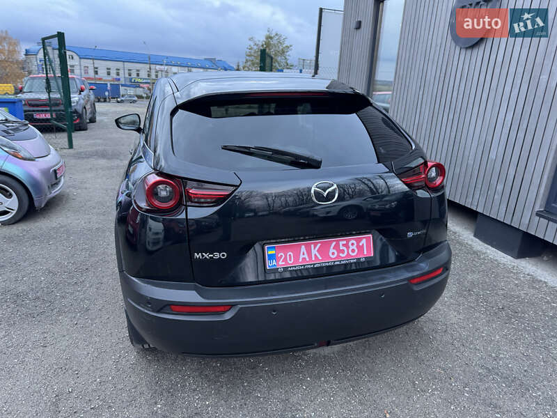 Внедорожник / Кроссовер Mazda MX-30 2020 в Тернополе