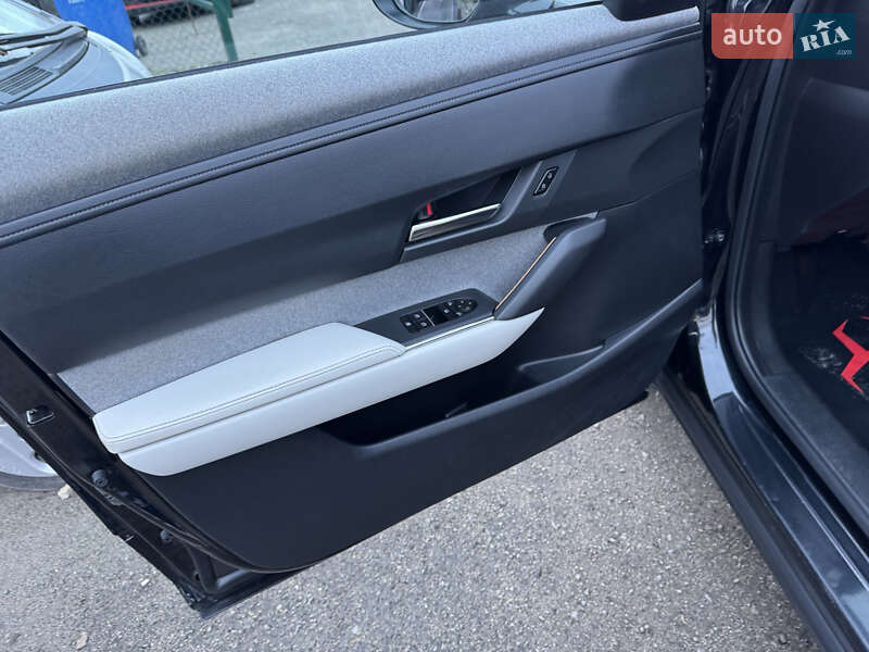 Внедорожник / Кроссовер Mazda MX-30 2020 в Тернополе