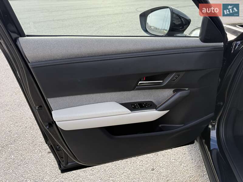 Позашляховик / Кросовер Mazda MX-30 2021 в Львові