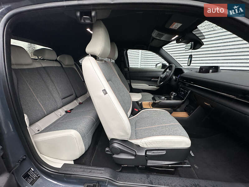 Внедорожник / Кроссовер Mazda MX-30 2022 в Ровно фото 25 Внедорожник / Кроссовер Mazda MX-30 2022 в Ровно