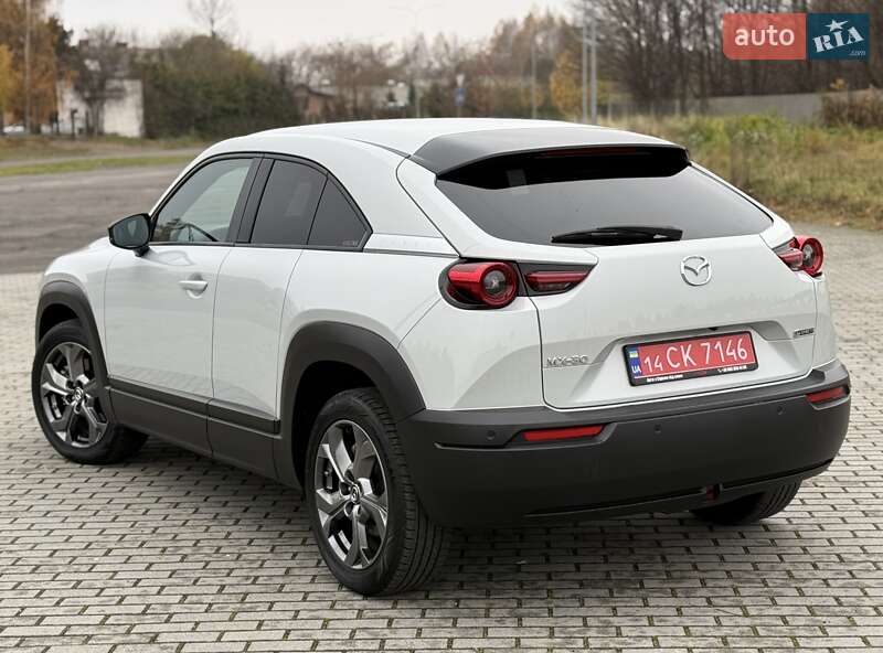 Внедорожник / Кроссовер Mazda MX-30 2021 в Львове