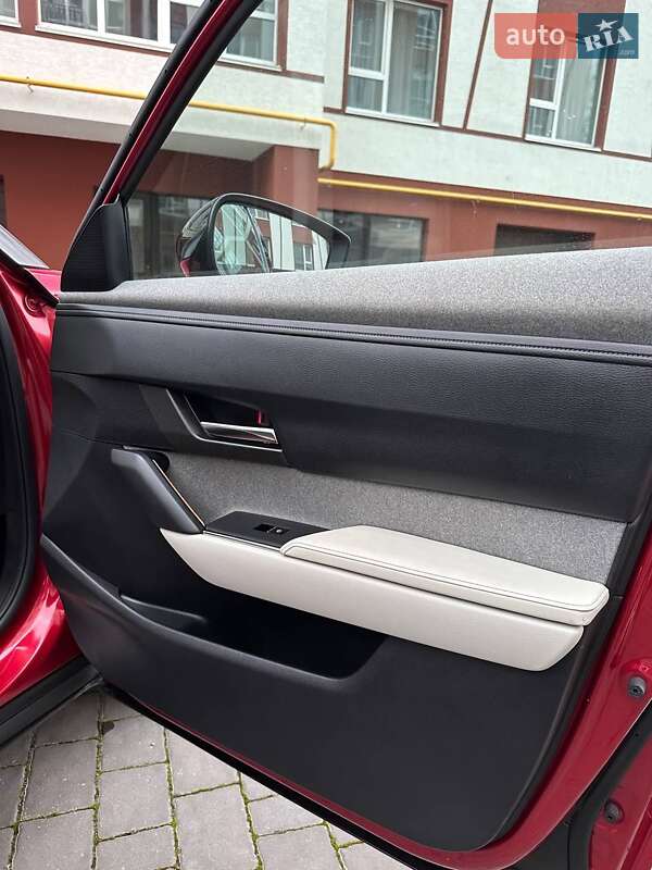 Внедорожник / Кроссовер Mazda MX-30 2022 в Ивано-Франковске