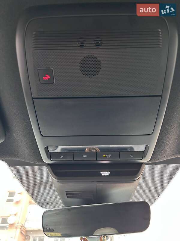 Позашляховик / Кросовер Mazda MX-30 2020 в Тлумачі