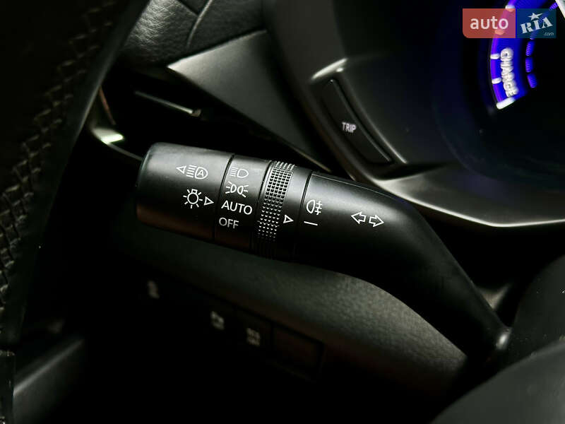 Внедорожник / Кроссовер Mazda MX-30 2021 в Ивано-Франковске