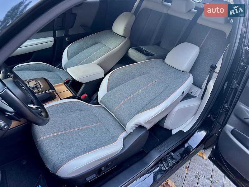 Позашляховик / Кросовер Mazda MX-30 2021 в Дрогобичі