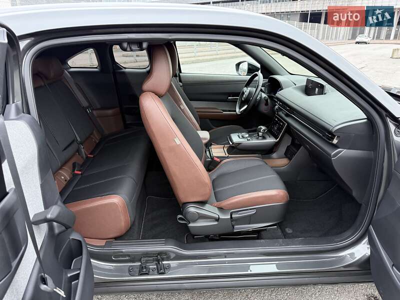 Внедорожник / Кроссовер Mazda MX-30 2021 в Львове