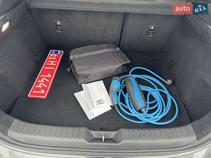 Позашляховик / Кросовер Mazda MX-30 2020 в Луцьку