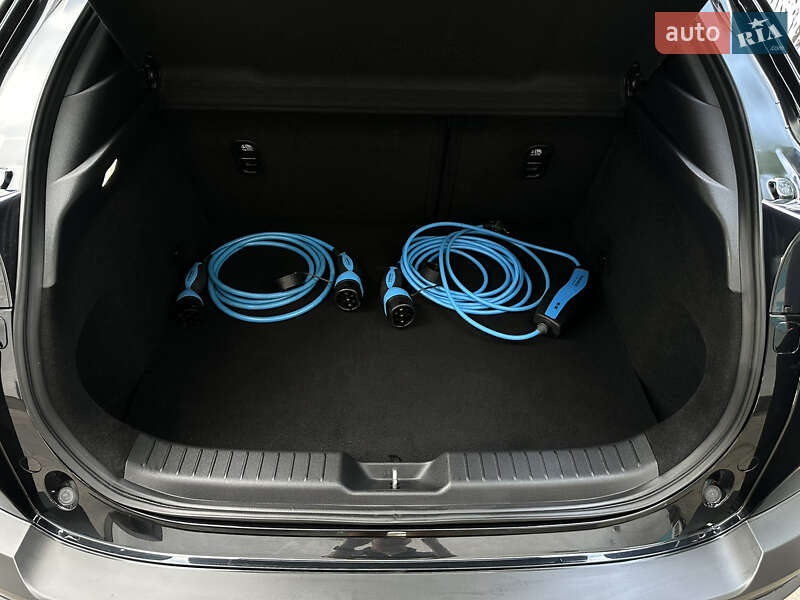 Внедорожник / Кроссовер Mazda MX-30 2021 в Ивано-Франковске