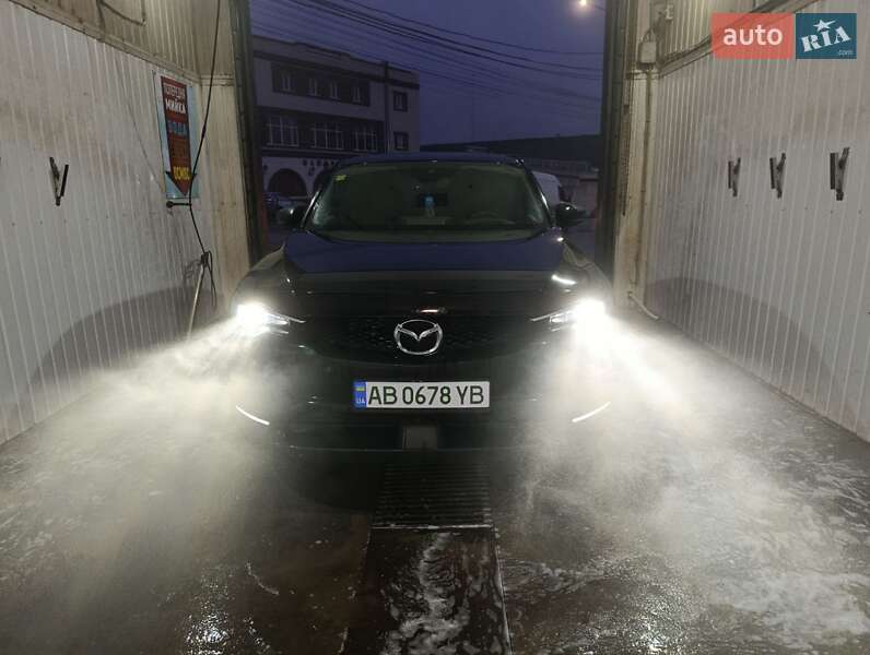 Внедорожник / Кроссовер Mazda MX-30 2020 в Виннице