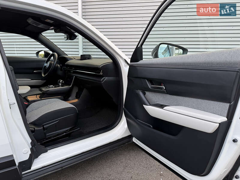 Внедорожник / Кроссовер Mazda MX-30 2020 в Ровно фото 22 Внедорожник / Кроссовер Mazda MX-30 2020 в Ровно