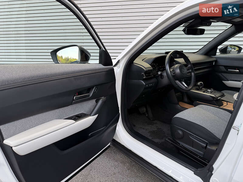 Внедорожник / Кроссовер Mazda MX-30 2020 в Ровно фото 41 Внедорожник / Кроссовер Mazda MX-30 2020 в Ровно