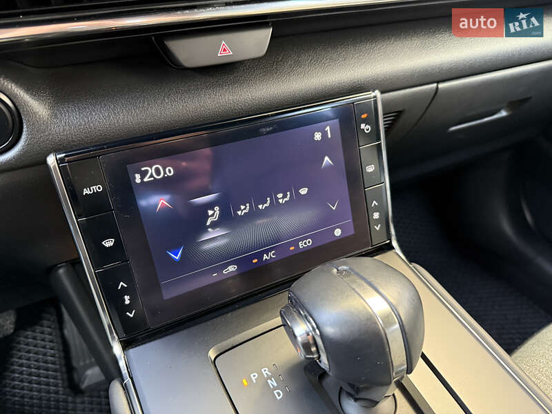 Внедорожник / Кроссовер Mazda MX-30 2020 в Ровно