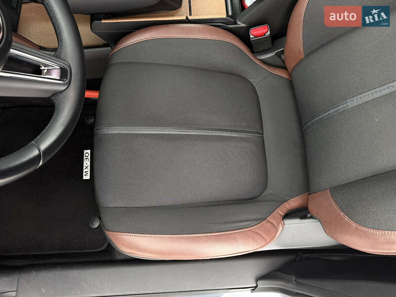 Внедорожник / Кроссовер Mazda MX-30 2020 в Виннице