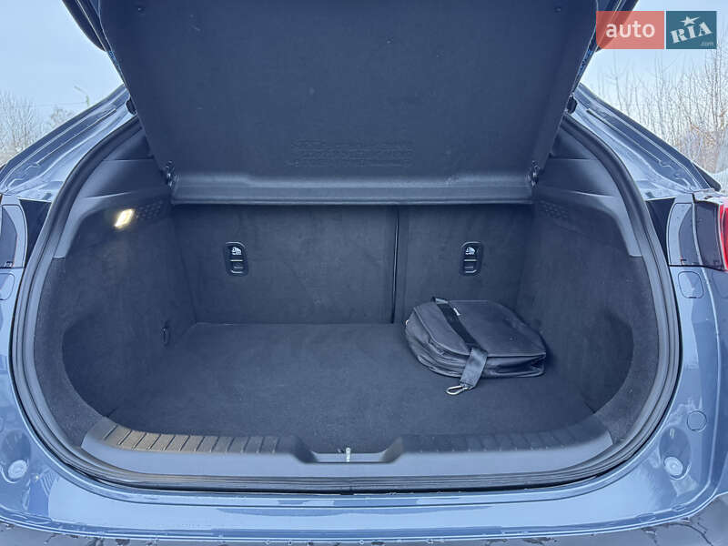 Позашляховик / Кросовер Mazda MX-30 2020 в Дубні фото 46 Позашляховик / Кросовер Mazda MX-30 2020 в Дубні