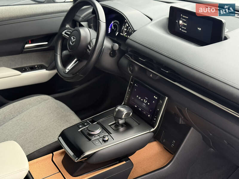 Внедорожник / Кроссовер Mazda MX-30 2021 в Броварах