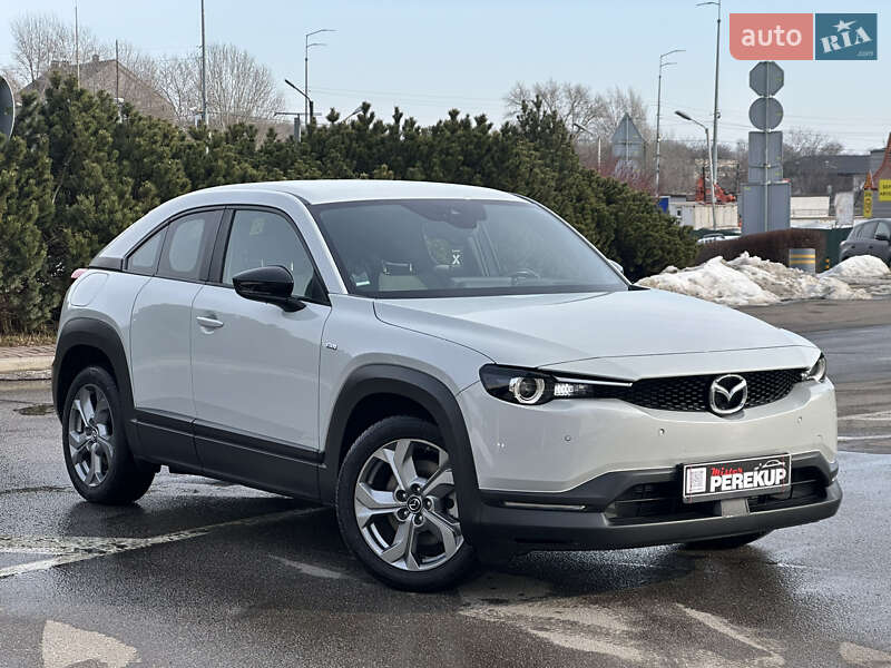 Внедорожник / Кроссовер Mazda MX-30 2022 в Киеве