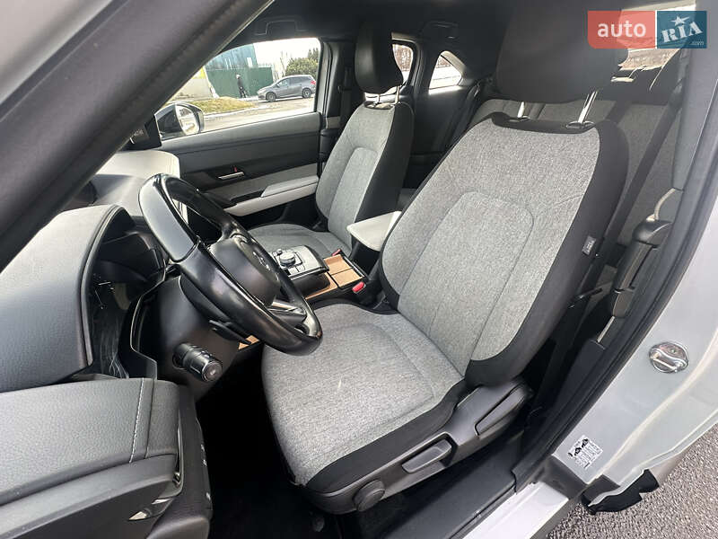 Внедорожник / Кроссовер Mazda MX-30 2022 в Киеве