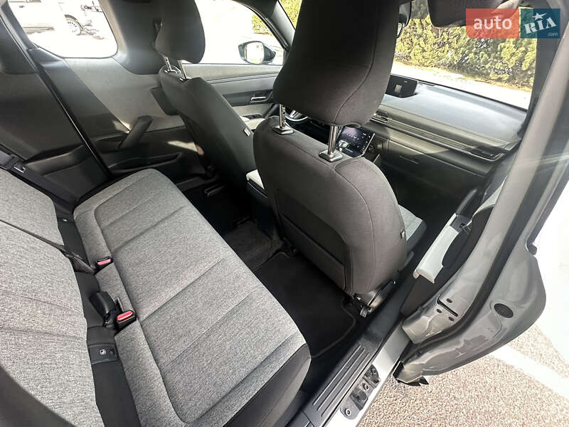 Внедорожник / Кроссовер Mazda MX-30 2022 в Киеве