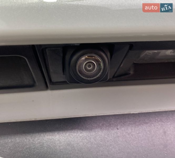 Внедорожник / Кроссовер Mazda MX-30 2020 в Львове