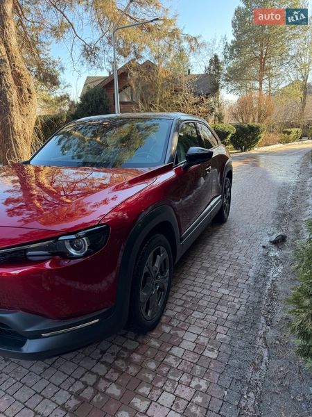 Внедорожник / Кроссовер Mazda MX-30 2021 в Киеве